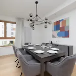 Wola Ludwiki With Parking By Renters Prestige * Varsovie