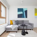 Wola Ludwiki With Parking By Renters Prestige Appartement Varsovie