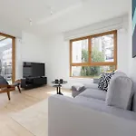Wola Ludwiki With Parking By Renters Prestige * Varsovie