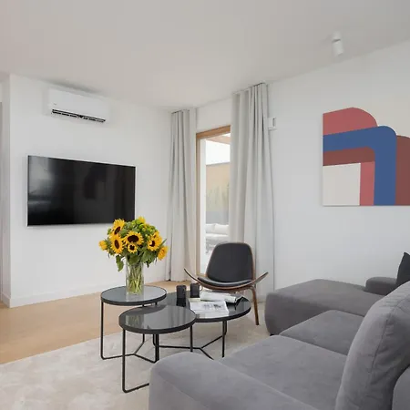 Wola Ludwiki With Parking And Terrace By Renters Prestige وارسو