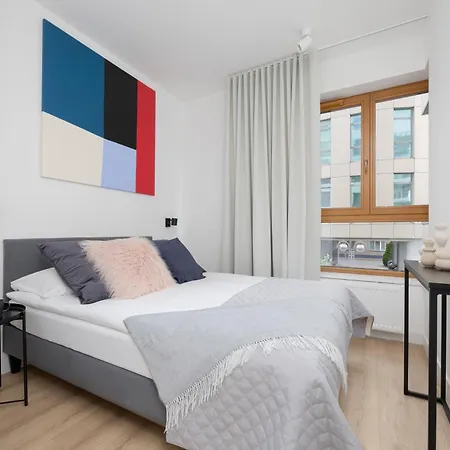 Lejlighed Wola Ludwiki With Parking And Terrace By Renters Prestige Warszawa