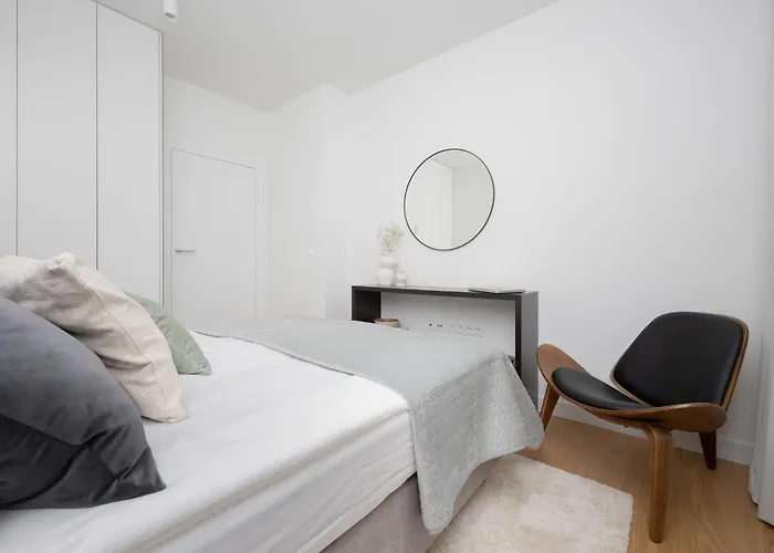 Wola Ludwiki With Parking And Terrace By Renters Prestige Lejlighed Warszawa