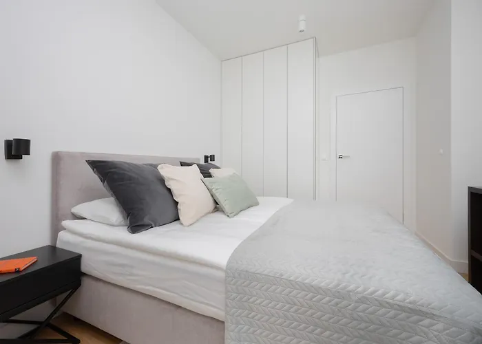 Wola Ludwiki With Parking And Terrace By Renters Prestige Lejlighed *