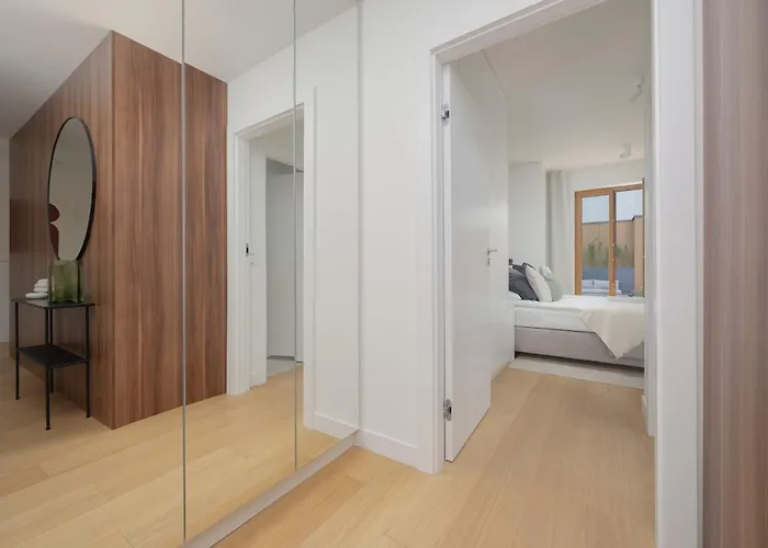 Wola Ludwiki With Parking And Terrace By Renters Prestige Lejlighed *