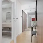 Wola Ludwiki With Parking By Renters Prestige Διαμέρισμα