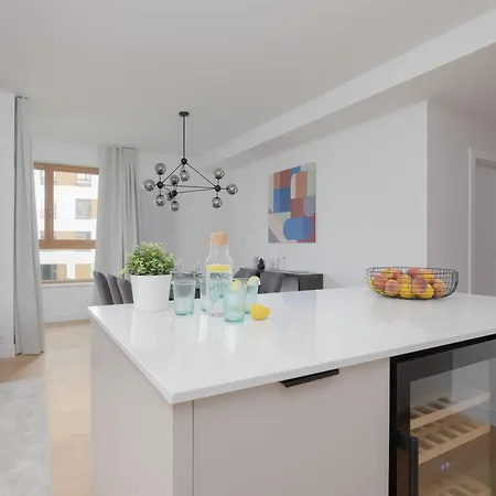 Appartamento Wola Ludwiki With Parking By Renters Prestige Varsavia