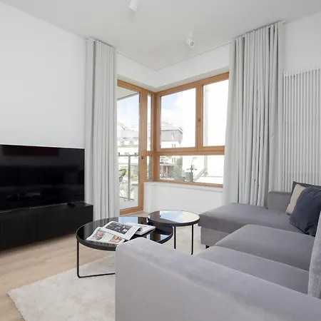 Apartmán Wola Ludwiki With Parking By Renters Prestige